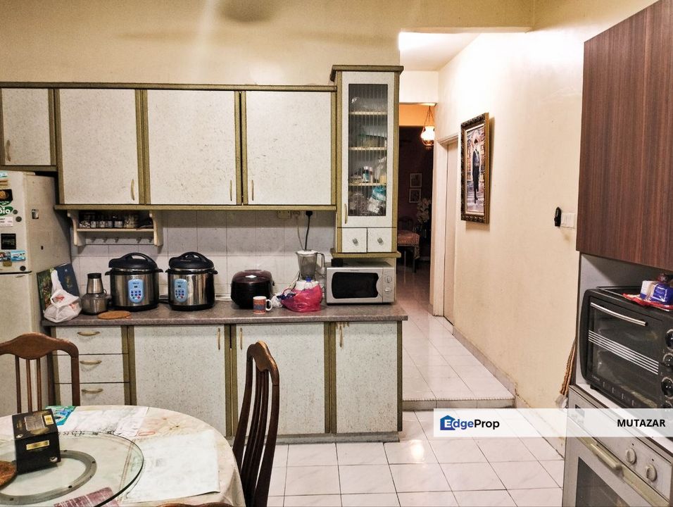 FREEHOLD EXTENDED & RENOVATED, Double Storey Semi-D In Bandar Tun Hussein Onn, Cheras - Price Reduced !!!, Selangor, Batu 9th Cheras