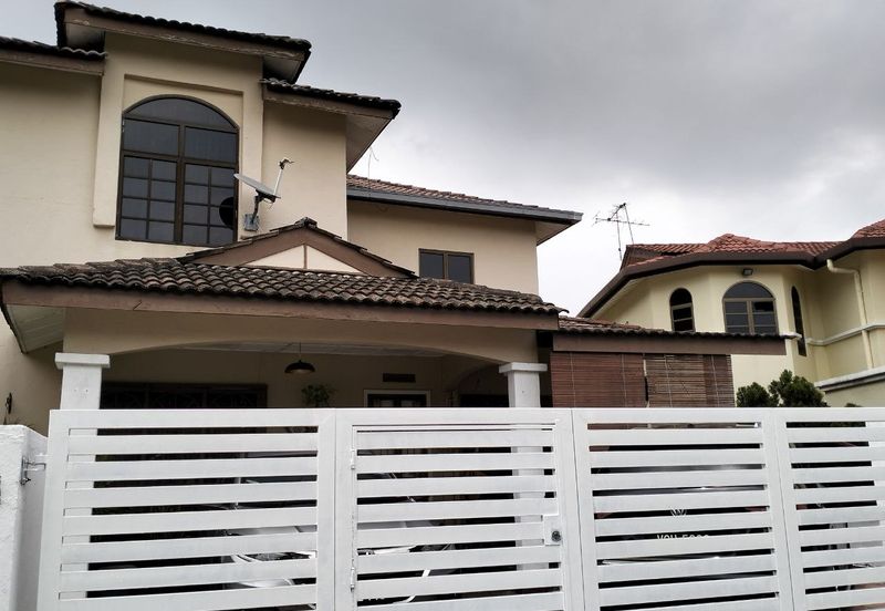 Bandar Tun Hussein Onn