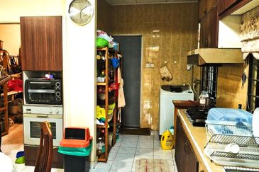 Bandar Tun Hussein Onn