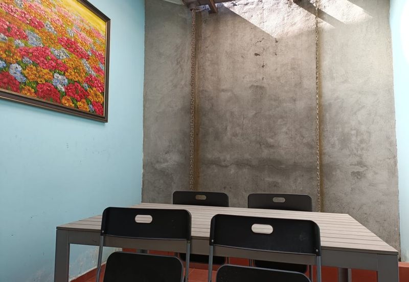 Single Storey Terrace House in Taman Pinggiran Cyber, Cyberjaya - Renovated Unit & Fully Furnished 