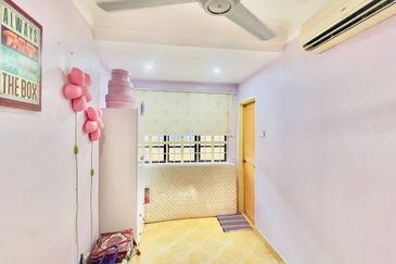 Bandar Tun Hussein Onn