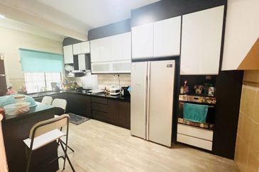 Bandar Tun Hussein Onn