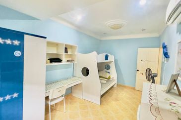 Bandar Tun Hussein Onn