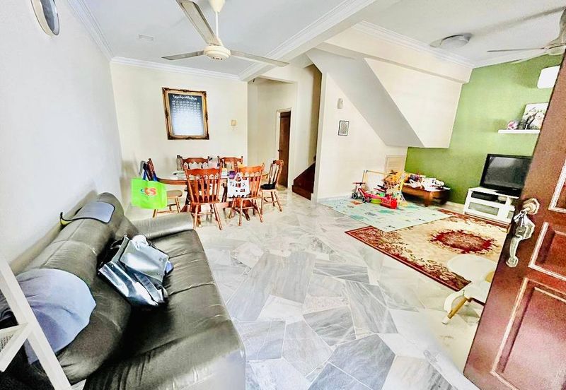 Bandar Tun Hussein Onn