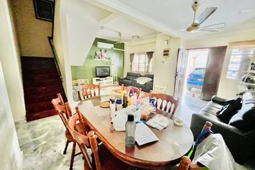 Bandar Tun Hussein Onn