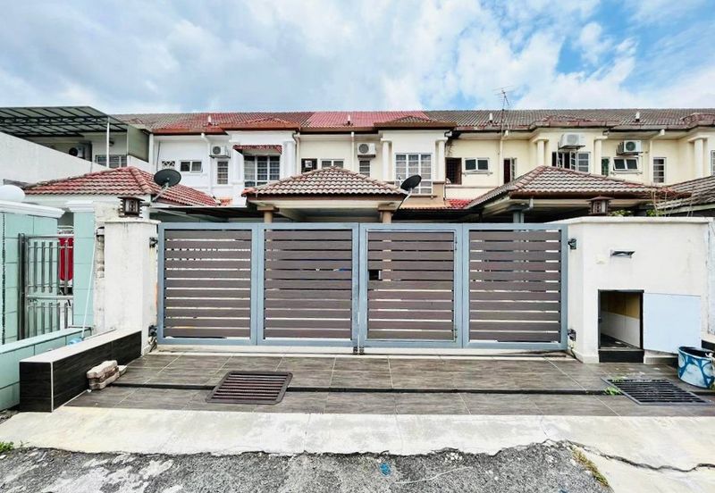 Bandar Tun Hussein Onn