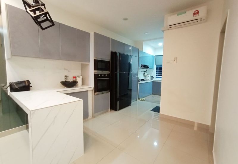 Albury 2 @ Mahkota Hills