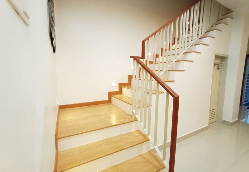 Albury 2 @ Mahkota Hills