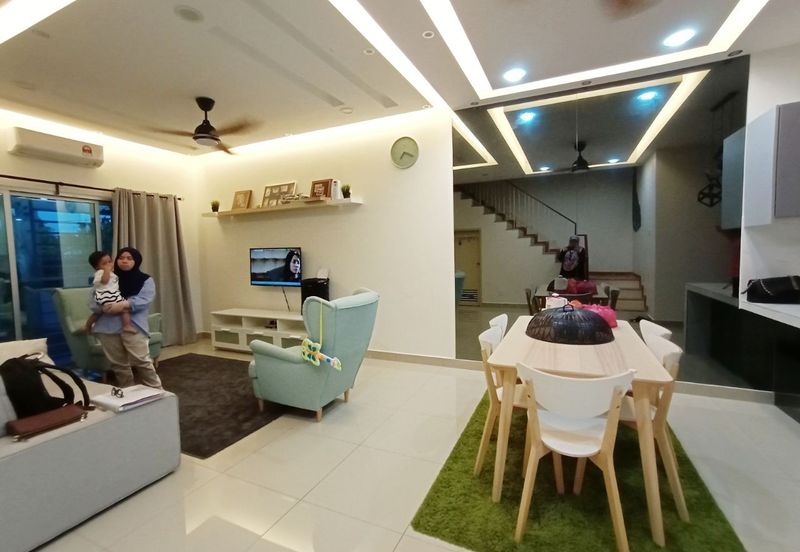 Albury 2 @ Mahkota Hills