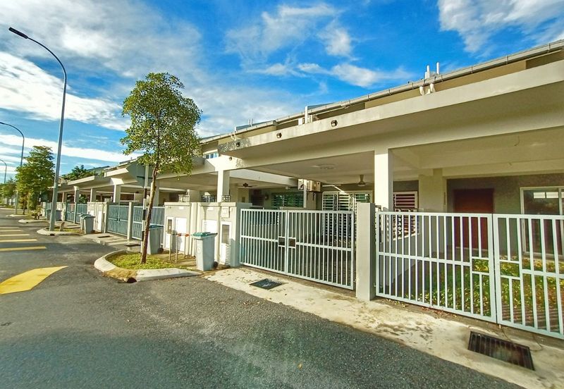 Albury 2 @ Mahkota Hills