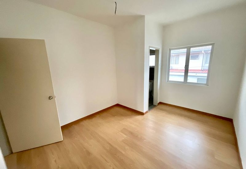 Albury 2 @ Mahkota Hills