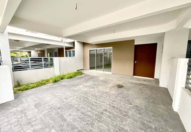 Albury 2 @ Mahkota Hills