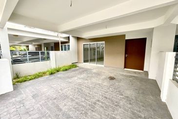 Albury 2 @ Mahkota Hills