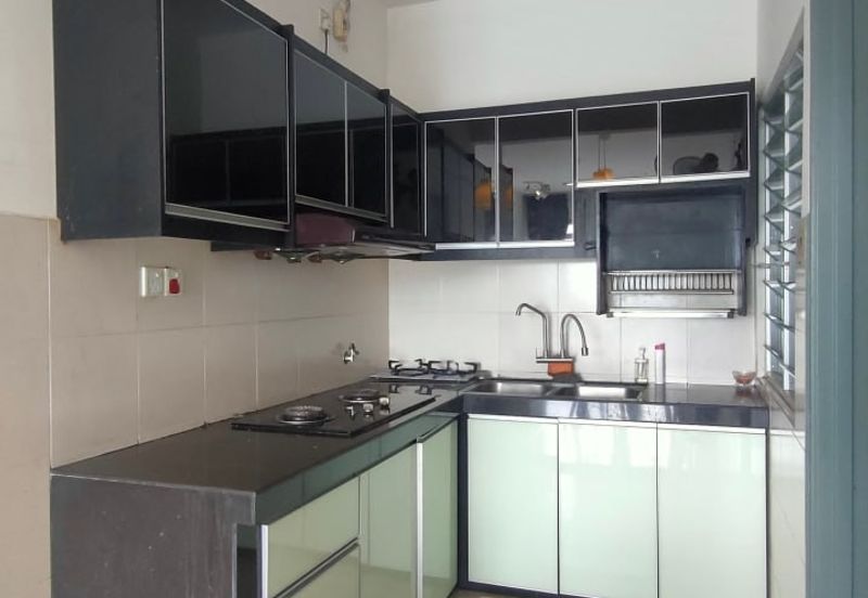 Pr1ma Apartment @ Precint 11