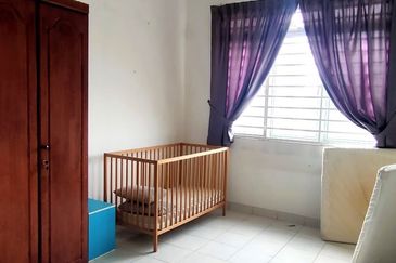 Pr1ma Apartment @ Precint 11