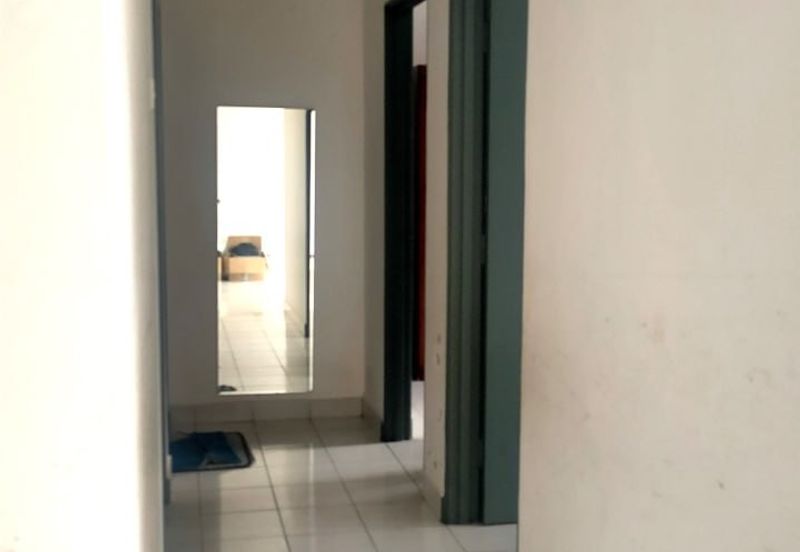 Pr1ma Apartment @ Precint 11