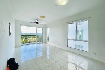 Puncak Hijauan (Hijauan Heights)