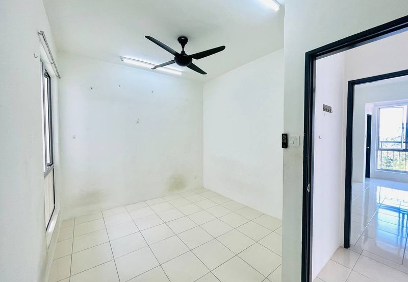 Puncak Hijauan (Hijauan Heights)