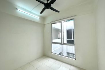 Puncak Hijauan (Hijauan Heights)