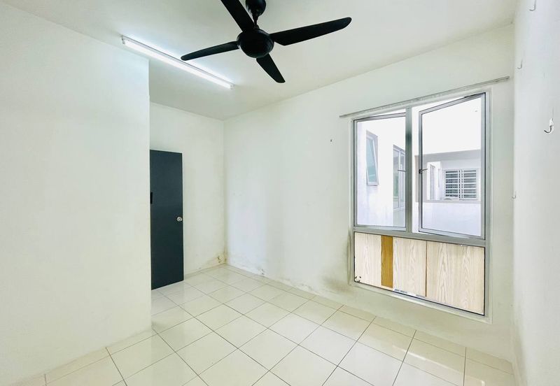 Puncak Hijauan (Hijauan Heights)