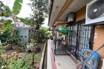 Seksyen 8, Kota Damansara