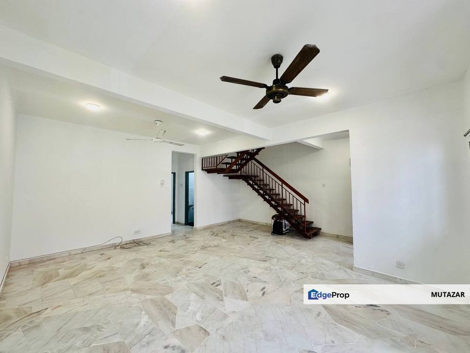 REFURBISHED, Double Storey Terrace House @ Damai Budi, Alam Damai, Cheras, KL - Extra Land at The Back For Future Extension, Kuala Lumpur, Cheras