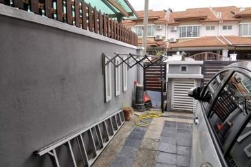 Seksyen 11, Kota Damansara