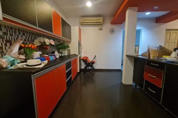 Seksyen 11, Kota Damansara