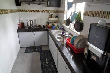 Seksyen 11, Kota Damansara