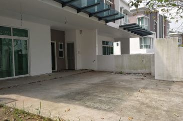 Rafflesia @ The Hill