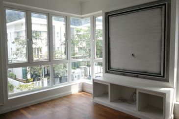 Rafflesia @ The Hill