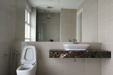 Rafflesia @ The Hill