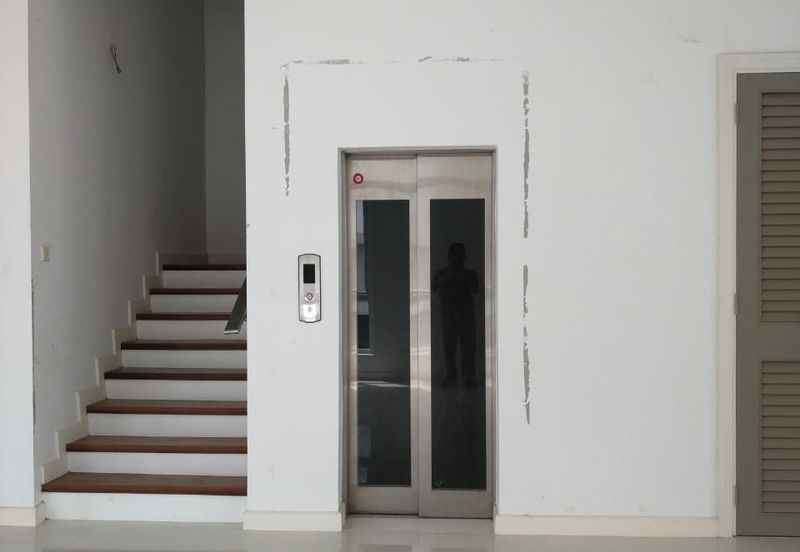 Rafflesia @ The Hill