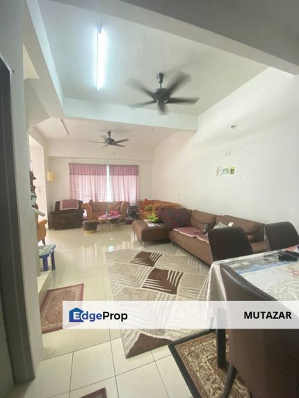 FREEHOLD, PRICE REDUCE!!! Double Storey Terrace House @ Saujana KLIA, Kota Warisan - Renovated with Extra 15ft Land , Selangor, Sepang