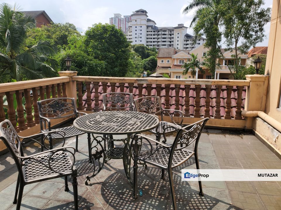 FREEHOLD, Double Storey Bungalow @ USJ 17, Subang Jaya - Huge Extra Land with 6 Bedrooms & 1 Office Room, Selangor, USJ