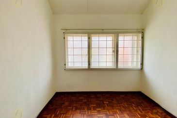 FREEHOLD RENOVATED, Double Storey Terrace House @ Taman Setiawangsa, KL - Price Reduced!