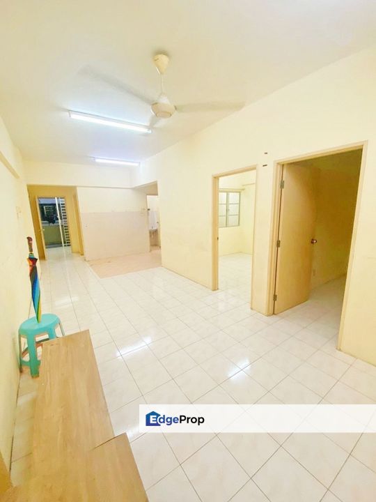 Spring Ville Apartment @ Ukay Perdana, Ampang - Rumah Cantik With Swimming Pool, Selangor, Ampang