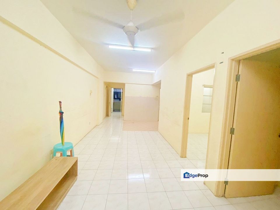 Spring Ville Apartment @ Ukay Perdana, Ampang - Rumah Cantik With Swimming Pool, Selangor, Ampang