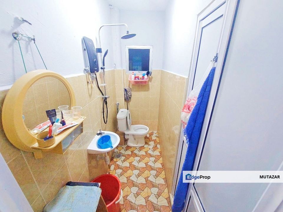 FULLY FURNISHED, DOUBLE STOREY TERRACE HOUSE @ TAMAN SERI GOMBAK - FREEHOLD, Selangor, Batu Caves 