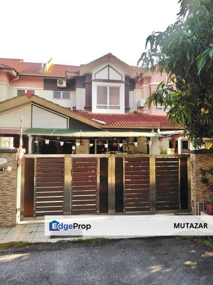 Double Storey Terrace House at Taman Impian Putra, Bandar Seri Putra, Kajang - Renovated & Big Built Up Size, Selangor, Kajang