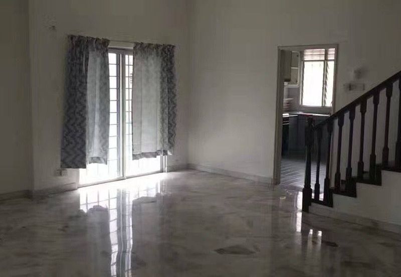 FREEHOLD END LOT, Double Storey Terrace House @ Taman Setiawangsa KL - Extra Land At Side
