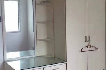 FREEHOLD END LOT, Double Storey Terrace House @ Taman Setiawangsa KL - Extra Land At Side