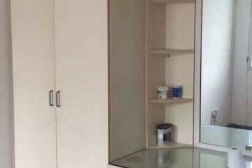 FREEHOLD END LOT, Double Storey Terrace House @ Taman Setiawangsa KL - Extra Land At Side