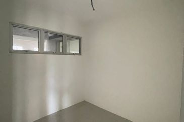 Seroja Apartment (Putra Perdana)