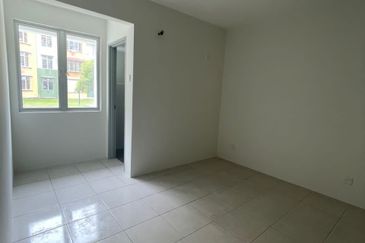 Seroja Apartment (Putra Perdana)