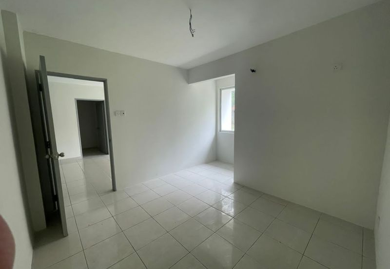 Seroja Apartment (Putra Perdana)