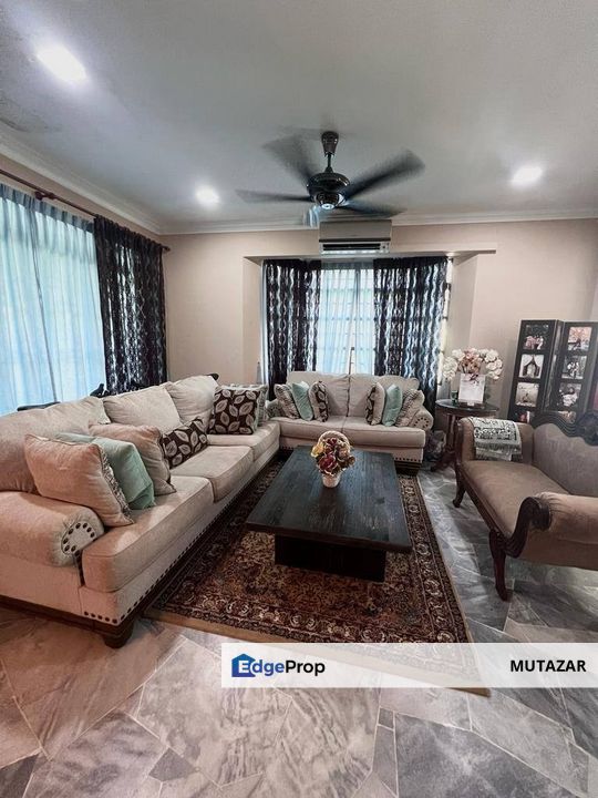 FULLY RENOVATED & EXTENDED, 1.5 Storey Bungalow @ Taman Tasik Semenyih - Huge Extra Land at Side, Selangor, Semenyih