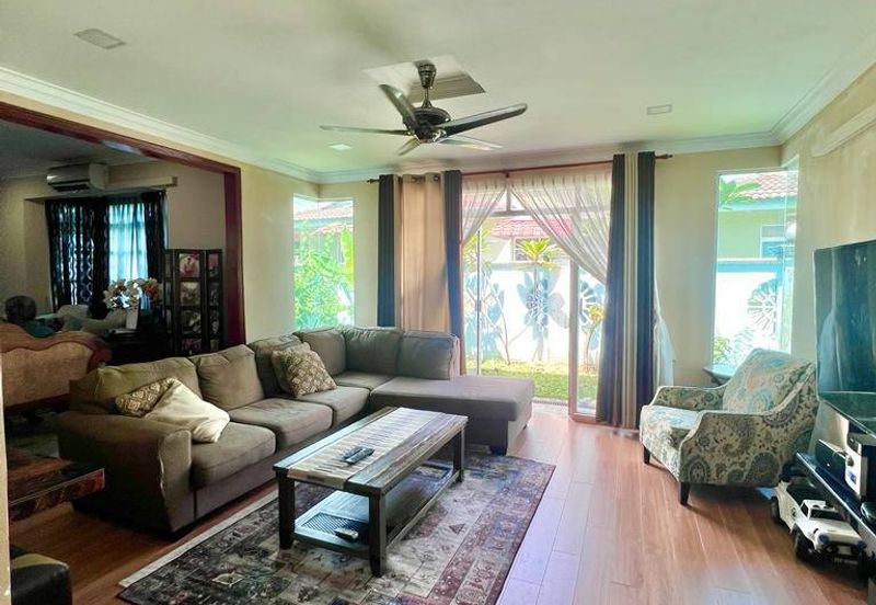 Taman Tasik Semenyih (Lake Residence)