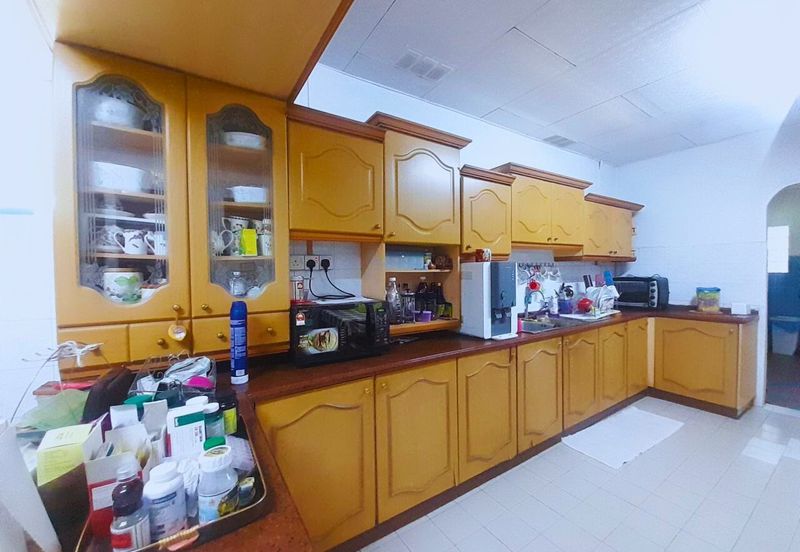 Seksyen 4, Shah Alam