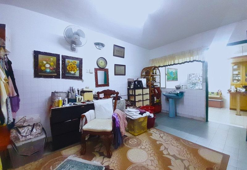 Seksyen 4, Shah Alam